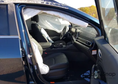 2025 Kia Sportage Hybrid Ex z USA, uszkodzony, nr VIN KNDPVCDG5S7216705